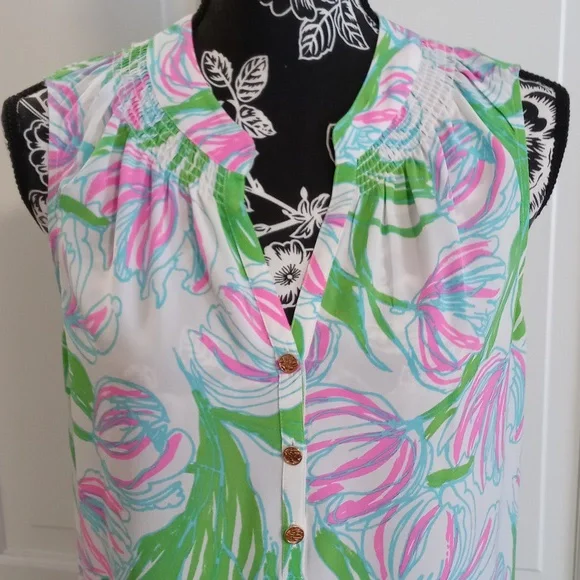 💚HTF Lilly Pulitzer💚 - Houston Top - Picture 7 of 15